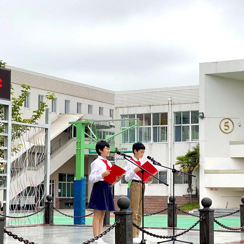 將設(shè)計(jì)思維引入基礎(chǔ)教育，木馬設(shè)計(jì)走進(jìn)長征中學(xué)！