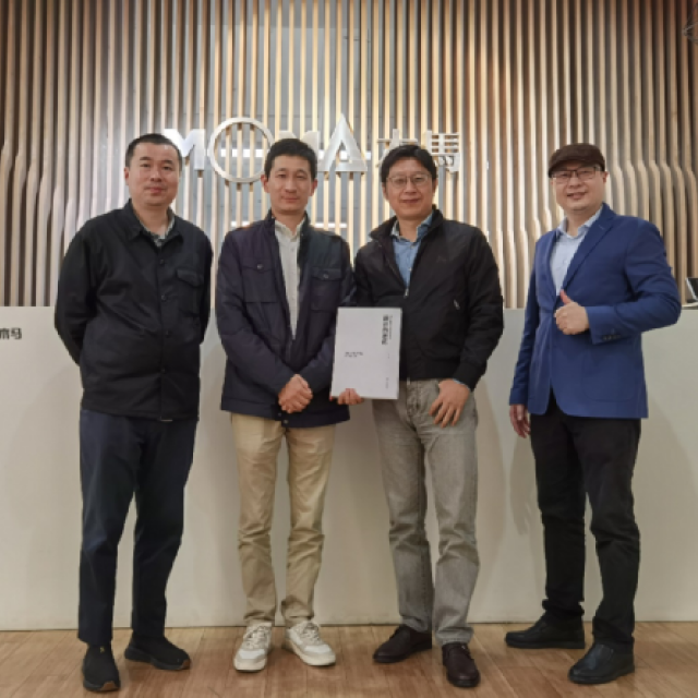 上海工業(yè)設(shè)計(jì)協(xié)會一行領(lǐng)導(dǎo)蒞臨上海木馬